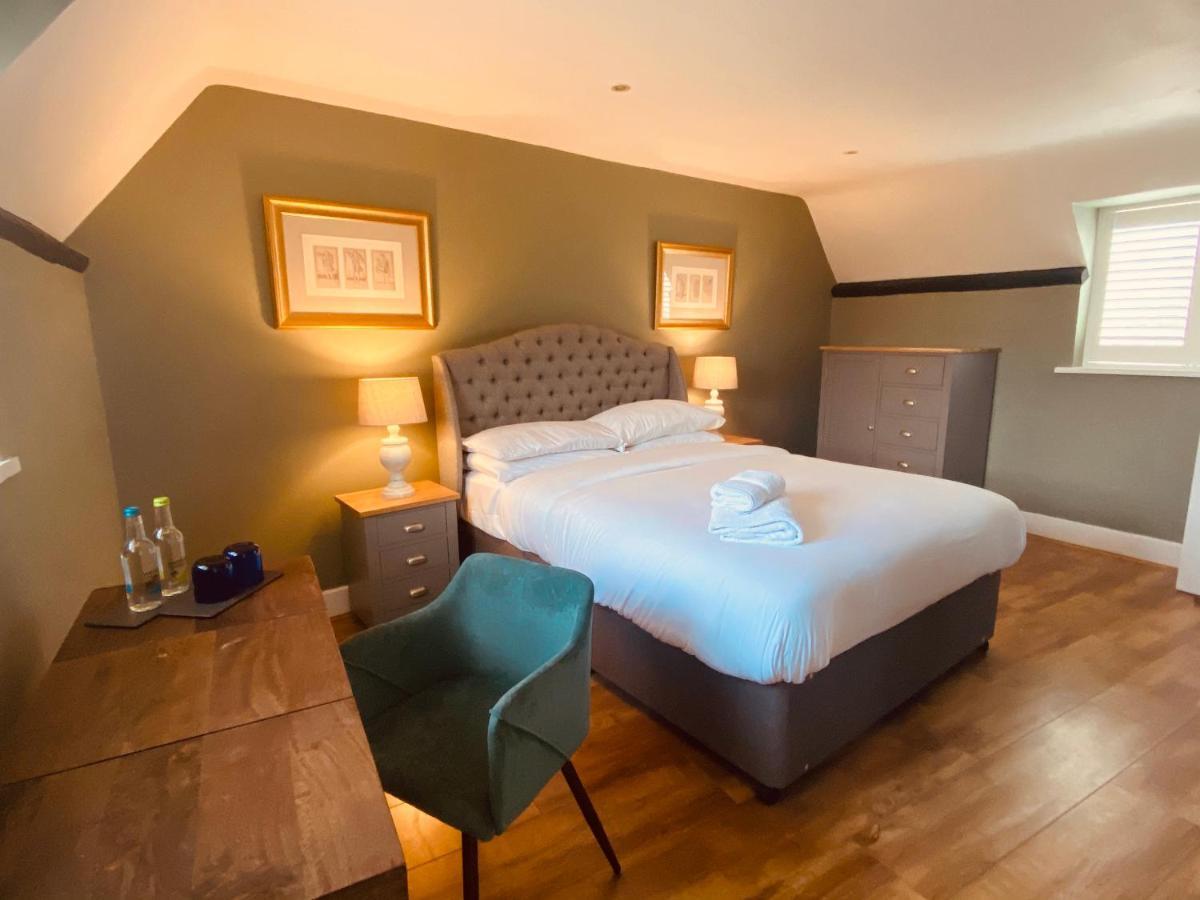 Burford House Bh Bed & Breakfast ภายนอก รูปภาพ