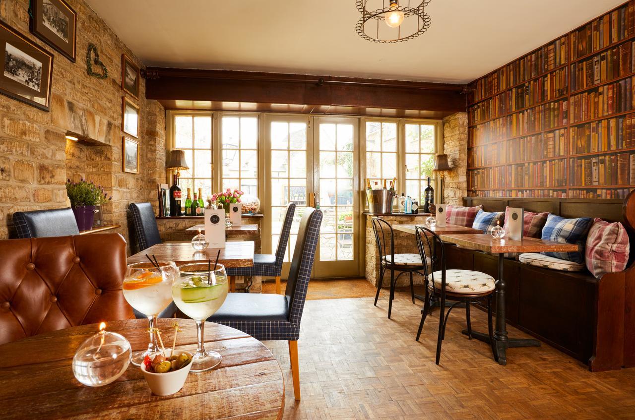 Burford House Bh Bed & Breakfast ภายนอก รูปภาพ