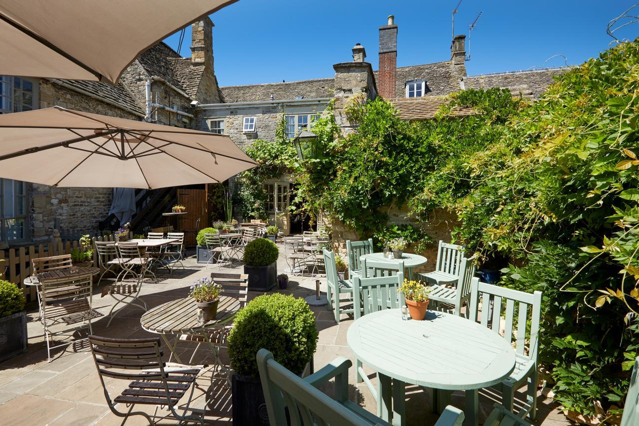 Burford House Bh Bed & Breakfast ภายนอก รูปภาพ