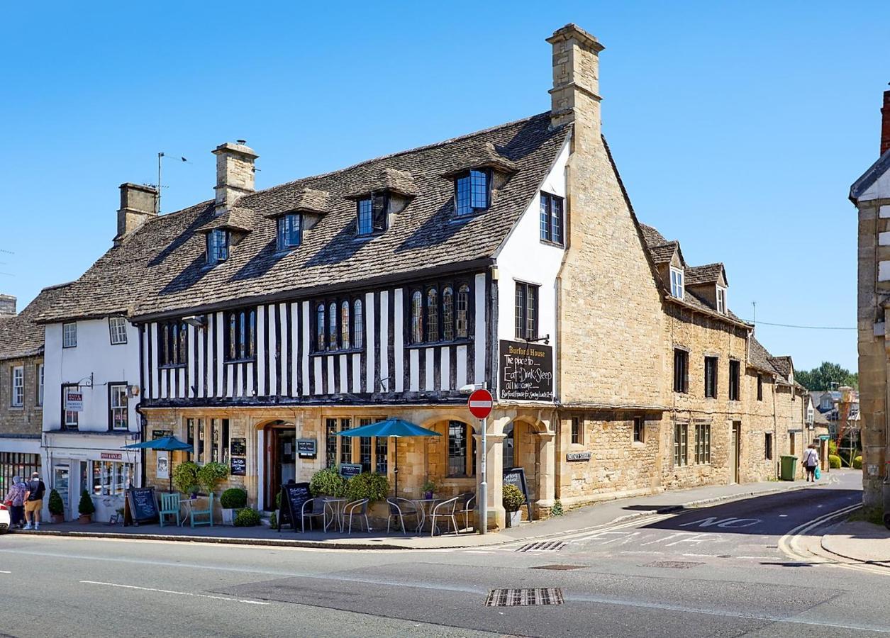 Burford House Bh Bed & Breakfast ภายนอก รูปภาพ