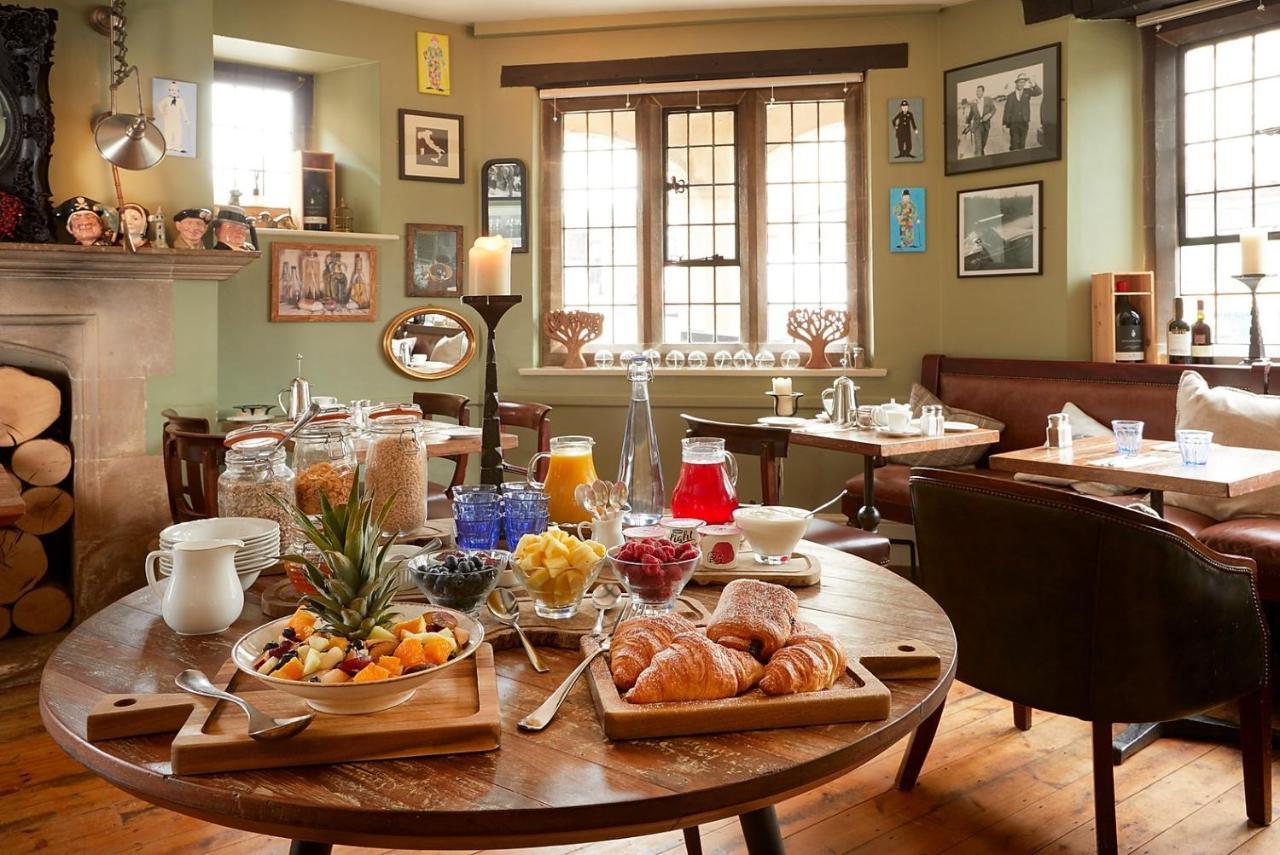 Burford House Bh Bed & Breakfast ภายนอก รูปภาพ